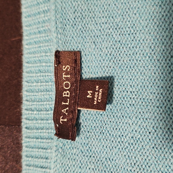 Multi-stripe Sweater With Winter Scene - Picture 2 of 7